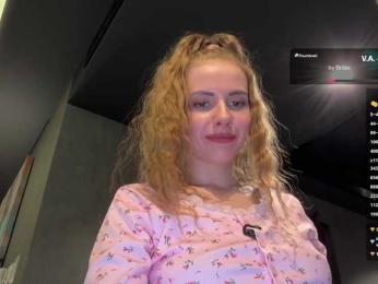 VikkiExtraCheese — bongacams