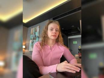 VikkiExtraCheese — bongacams