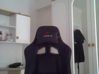 fortiori8 — Chaturbate stream photo (Apr 2026)