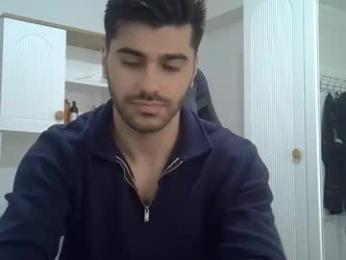 fortiori8 — Chaturbate stream photo (Apr 2026)