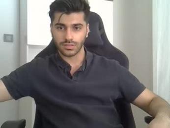 fortiori8 — Chaturbate stream photo (Apr 2026)