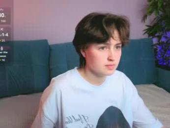nanami_v02 — Chaturbate stream photo (May 2026)