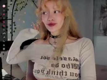 little_anitta — Chaturbate stream photo (Jun 2026)