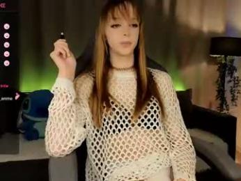 sweet_ali3s — 在 chaturbate 直播的网络摄像头模特