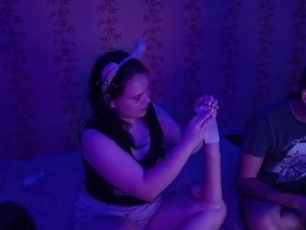 YourSweetPiggy — 在 bongacams 直播的网络摄像头模特