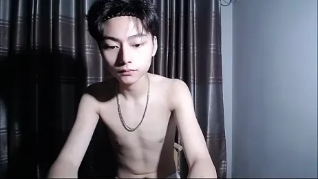 XX-XIUXIU — 在 stripchat 直播的网络摄像头模特