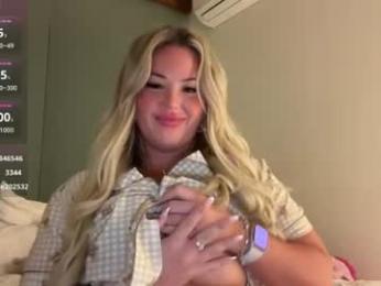 averybabyyx — 在 chaturbate 直播的网络摄像头模特