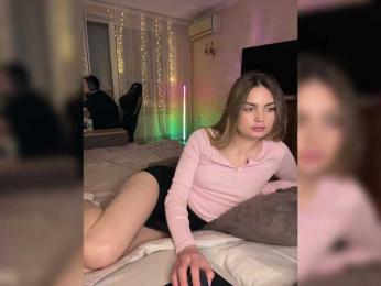 TwoPlay — 在 bongacams 直播的网络摄像头模特