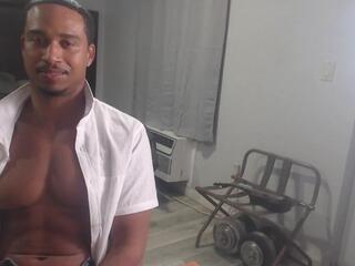 Devon Adam — 在 flirt4free 直播的网络摄像头模特