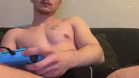 Lucas328706 — 在 stripchat 直播的网络摄像头模特