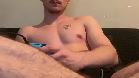 Lucas328706 — 在 stripchat 直播的网络摄像头模特