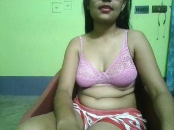 sweet-kaniika — Bongacams stream photo (Apr 2026)