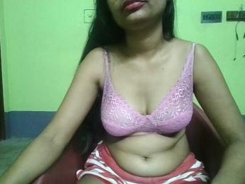 sweet-kaniika — Bongacams stream photo (Apr 2026)