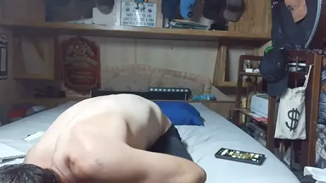 mike42088 — Stripchat stream photo (Jun 2026)