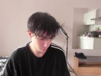 stralght_twinks — Chaturbate stream photo (Apr 2026)