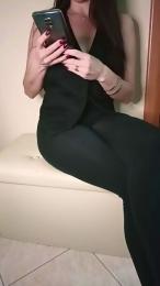 hotlove979 — Cam4 stream photo (Mar 2026)