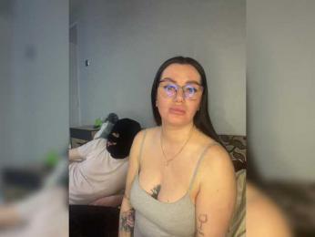 goldenwitchx — 在 bongacams 直播的网络摄像头模特