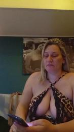 Susi1978 — 在 cam4 直播的网络摄像头模特