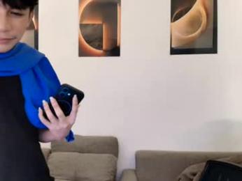 alluring_alpha — Chaturbate stream photo (Sep 2026)