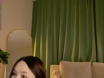 miiyameow — Chaturbate stream photo (Apr 2026)