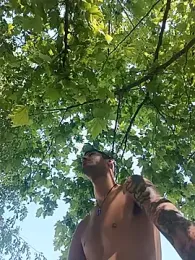 PsyLeo96 — 在 stripchat 直播的网络摄像头模特