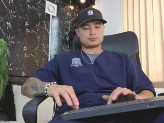 Allanx Ferrer — Flirt4free stream photo (Apr 2026)