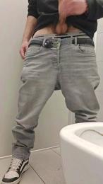 jonny699991 — 在 cam4 直播的网络摄像头模特