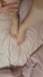 adela42 — Cam4 stream photo (Feb 2026)