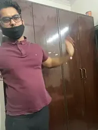 John_desihunk — Stripchat stream photo (Feb 2026)