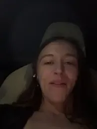 lunagirl13 — 在 stripchat 直播的网络摄像头模特