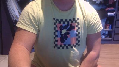 peluche75 — Cam4 stream photo (Feb 2026)