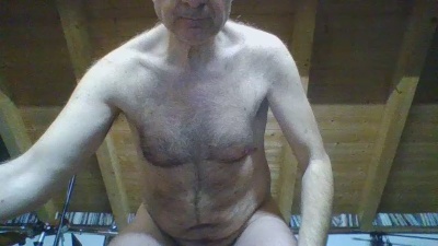 shaggyvery — 在 cam4 直播的网络摄像头模特