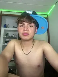 jsjsandres — 在 stripchat 直播的网络摄像头模特