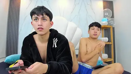 hoot_booys_ — Stripchat stream photo (Mar 2026)