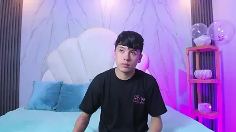 hoot_booys_ — Stripchat stream photo (Mar 2026)