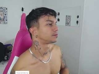 leonardprice1 — 在 camsoda 直播的网络摄像头模特