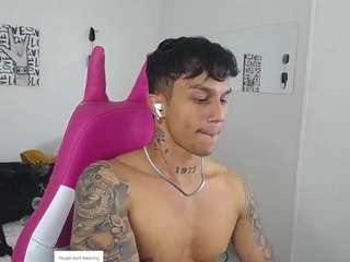 leonardprice1 — Camsoda stream photo (Apr 2026)