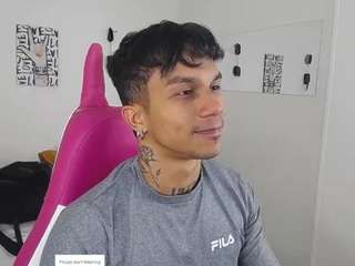 leonardprice1 — Camsoda stream photo (Apr 2026)