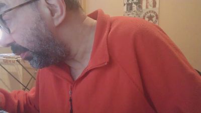 feoperomajo1 — 在 cam4 直播的网络摄像头模特