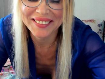 Lisa1225 — bongacams