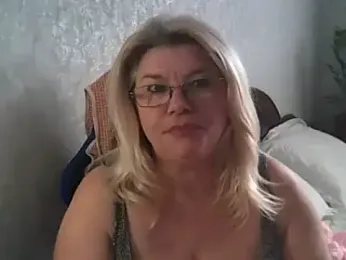 Diana_49 — Stripchat stream photo (Nov 2023)