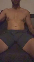 Lionparis — 在 cam4 直播的网络摄像头模特
