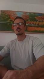 megustasmucho — Cam4 stream photo (Oct 2025)