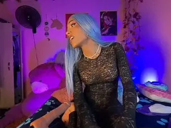 Naugth_channel_ts — 在 stripchat 直播的网络摄像头模特