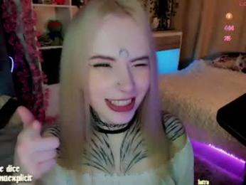 snake_bites — Chaturbate stream photo (Aug 2026)