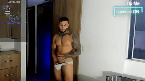 mike_belle — Stripchat stream photo (Apr 2026)