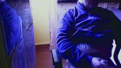 NUDISTAMAIALE — 在 cam4 直播的网络摄像头模特