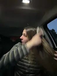 DoriDelux66 — 在 stripchat 直播的网络摄像头模特