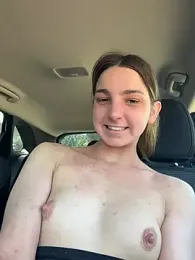 DoriDelux66 — 在 stripchat 直播的网络摄像头模特