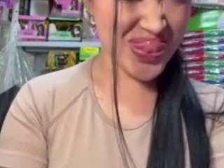 sara-funn — Camsoda stream photo (Apr 2026)